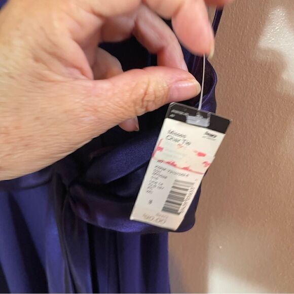 Rena Rowan dress - Picture 4 of 9